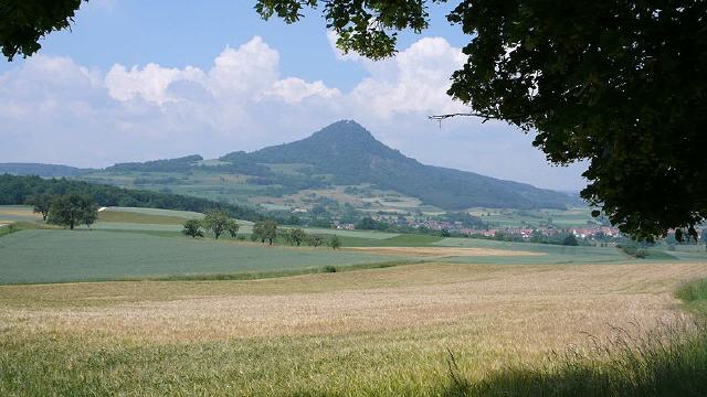 Hegau Landschaft/Vulkankegel