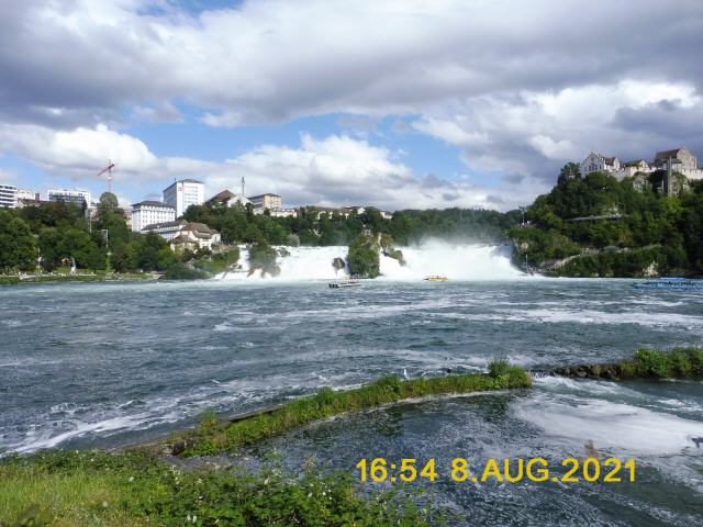 Der Rheinfall (alemannisch resp. schweizerdeutsch Rhyfall, französisch Chutes du Rhin, italienisch Cascate del Reno, rätoromanisch Cascada dal Rain), früher auch Grosser Laufen genannt (im Gegensatz zum Kleinen Laufen), gehört mit dem gleich hohen Sarpsfossen in Norwegen zu den drei grössten Wasserfällen in Europa. Dabei ist der Sarpsfossen mit durchschnittlich 577 m/s wasserreicher, während der doppelt so hohe Dettifoss auf Island nur etwa halb so viel Wasser führt. Der Rheinfall befindet sich in der Schweiz auf dem Gebiet der Gemeinden Neuhausen am Rheinfall im Kanton Schaffhausen (rechtsufrig) und Laufen-Uhwiesen im Kanton Zürich (linksufrig), rund vier Kilometer westlich unterhalb der Stadt Schaffhausen.